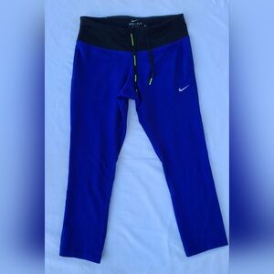 Nike Dri-Fit Womens Leggings Size XS Blue